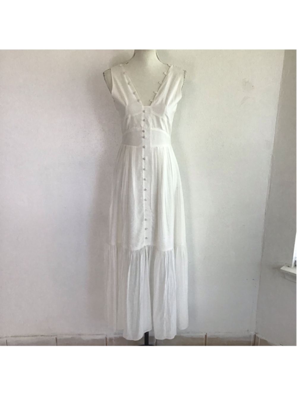 Posh Mia Women Elegant White Sleeveless Button-Front Sheer Bottom Maxi Dress S